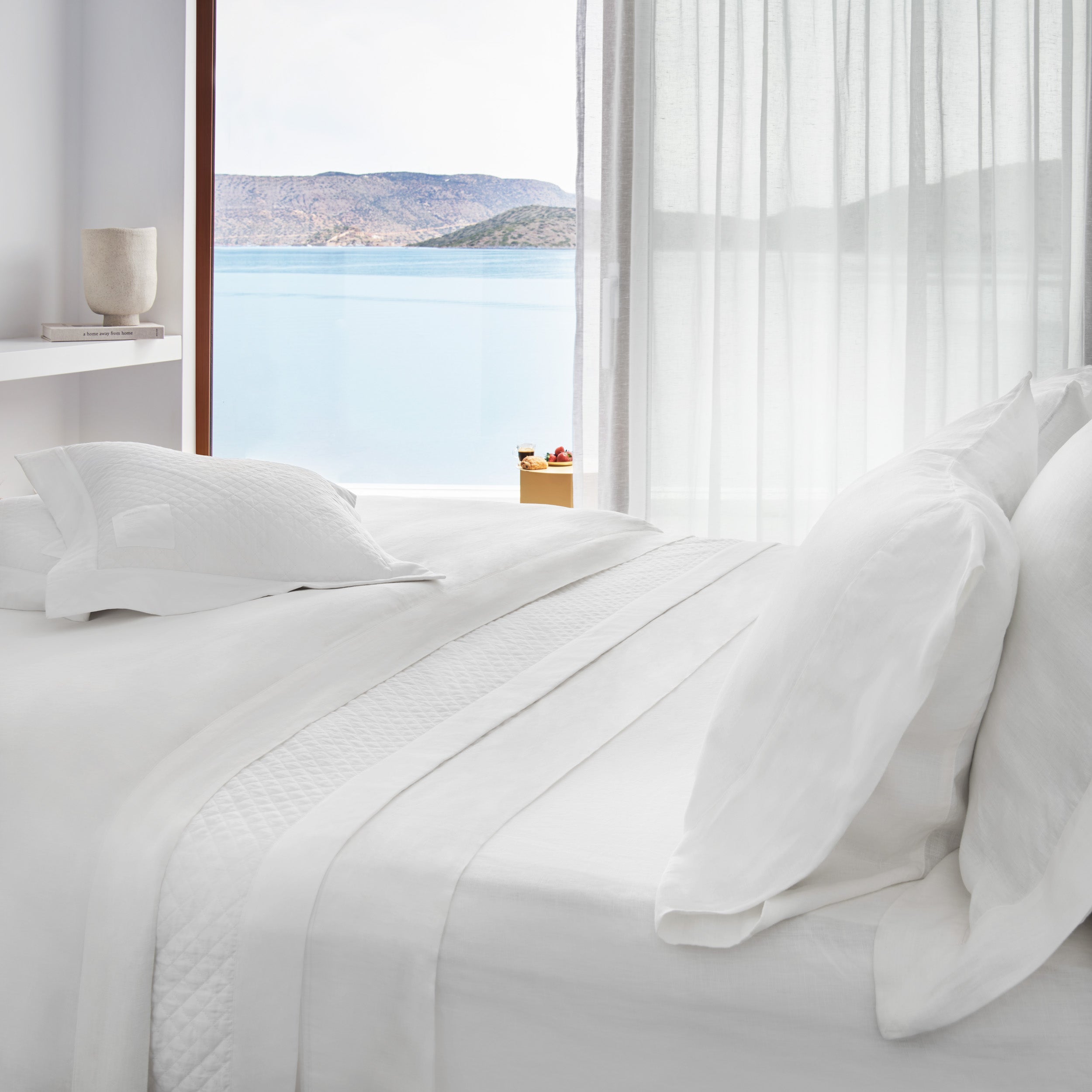 Beach House Linen / Twin / PROSSIONI® White, Beach House Linen / Twin XL / PROSSIONI® White, Beach House Linen / Full / PROSSIONI® White, Beach House Linen / Queen / PROSSIONI® White, Beach House Linen / King / PROSSIONI® White, Beach House Linen / Cal King / PROSSIONI® White, Beach House Linen / Split King / PROSSIONI® White, Beach House Linen / King w/st pillowcases / PROSSIONI® White