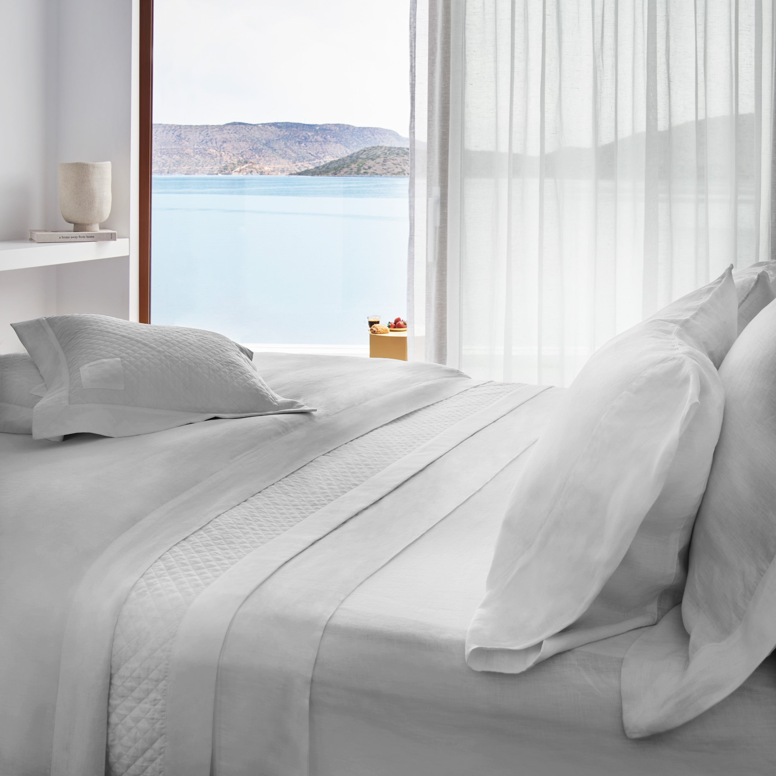 Beach House Linen / Twin / Calacatta Gray, Beach House Linen / Twin XL / Calacatta Gray, Beach House Linen / Full / Calacatta Gray, Beach House Linen / Queen / Calacatta Gray, Beach House Linen / King / Calacatta Gray, Beach House Linen / Cal King / Calacatta Gray, Beach House Linen / Split King / Calacatta Gray, Beach House Linen / King w/st pillowcases / Calacatta Gray