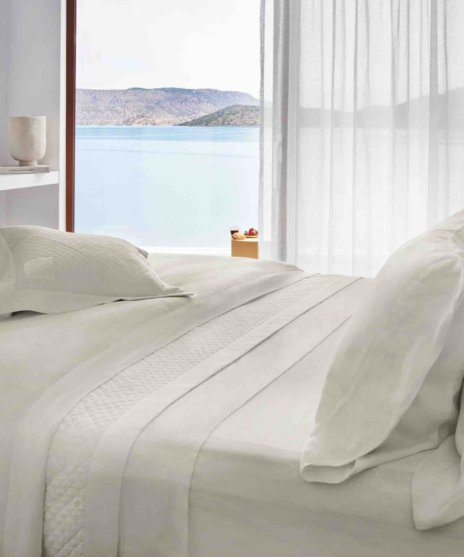 PROSSIONI® bedding, bed sheets, and bed linen. Hotel Comfort. Made Better.