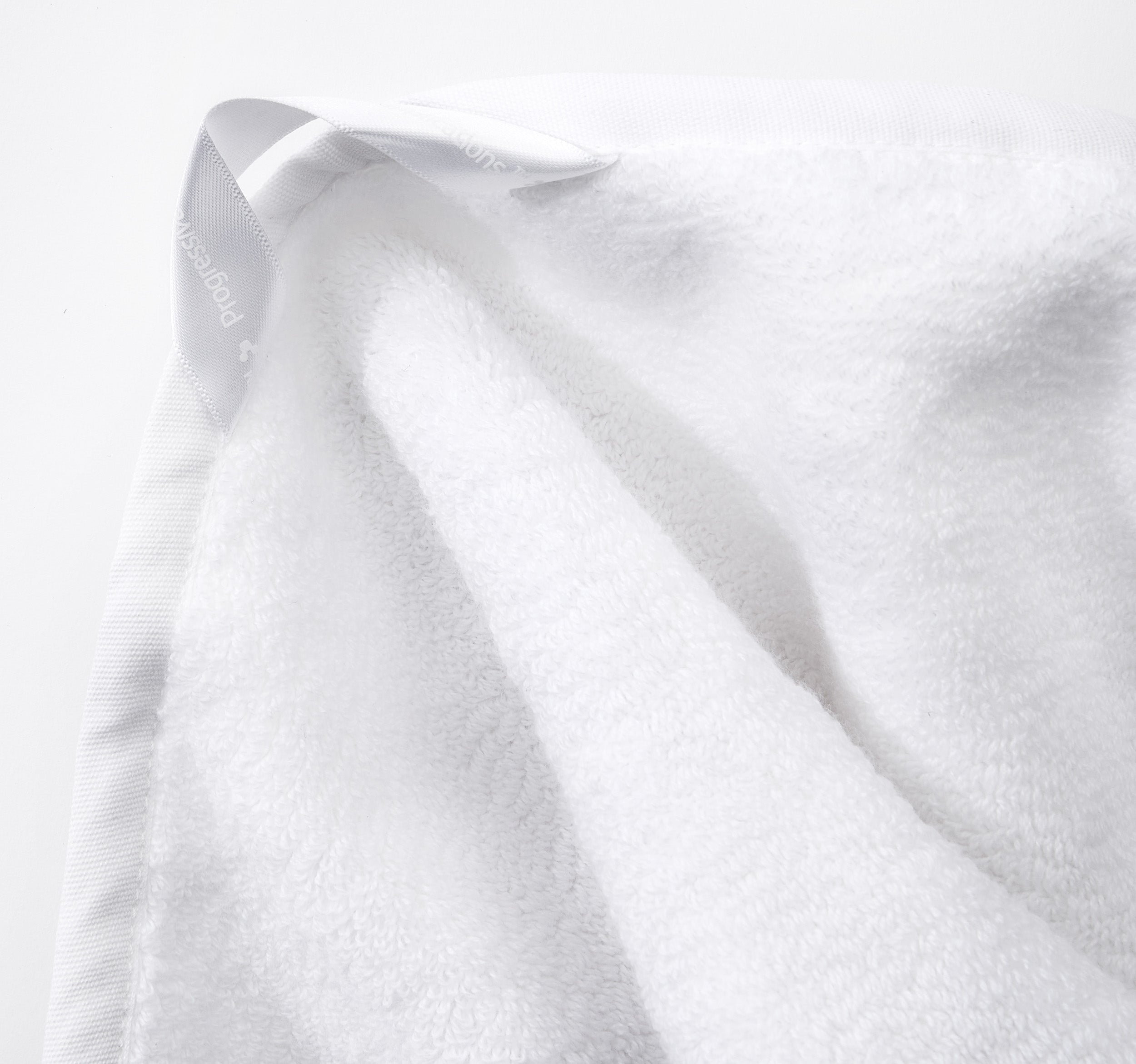 Boutique Hotel Terry / Bath Sheets 36” x 65” / PROSSIONI® White