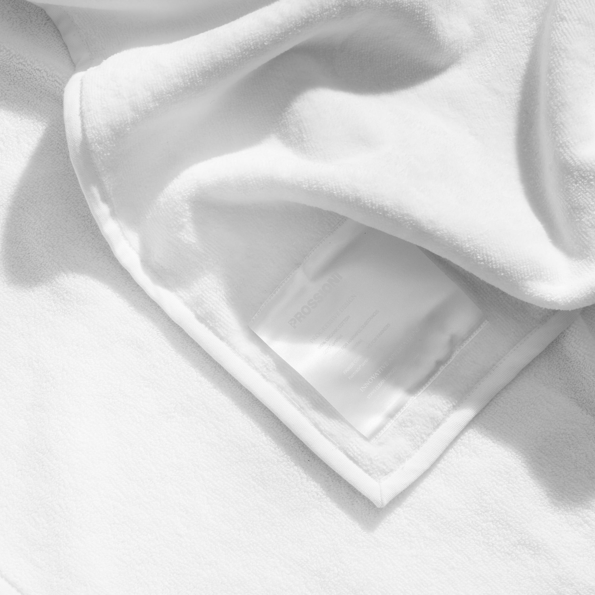 Boutique Hotel Terry / Bath Towels 30” x 56” / PROSSIONI® White