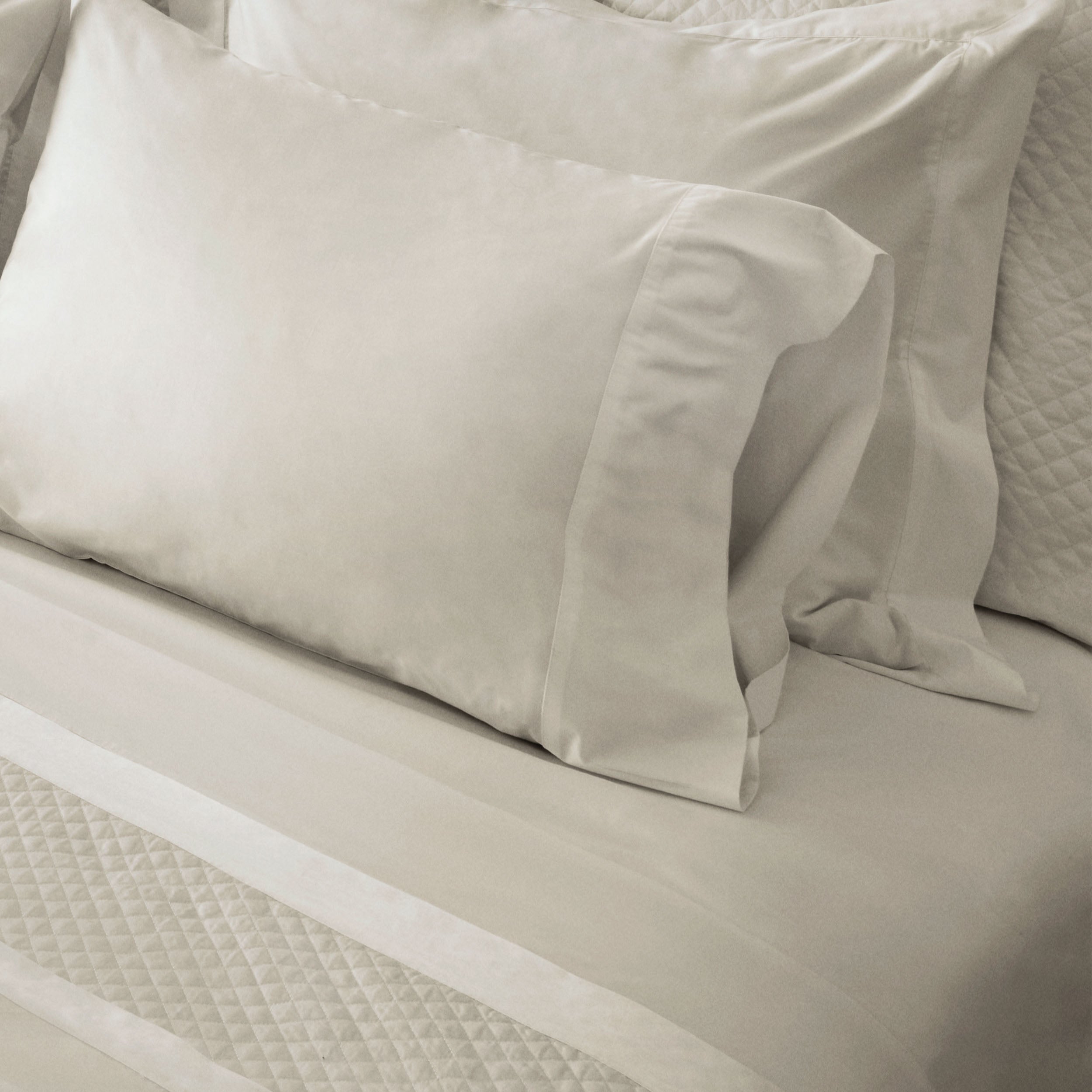 Grand Hotel Percale / Pillowcase King / Moscato Beige, Grand Hotel Percale / Pillowcase Standard / Moscato Beige