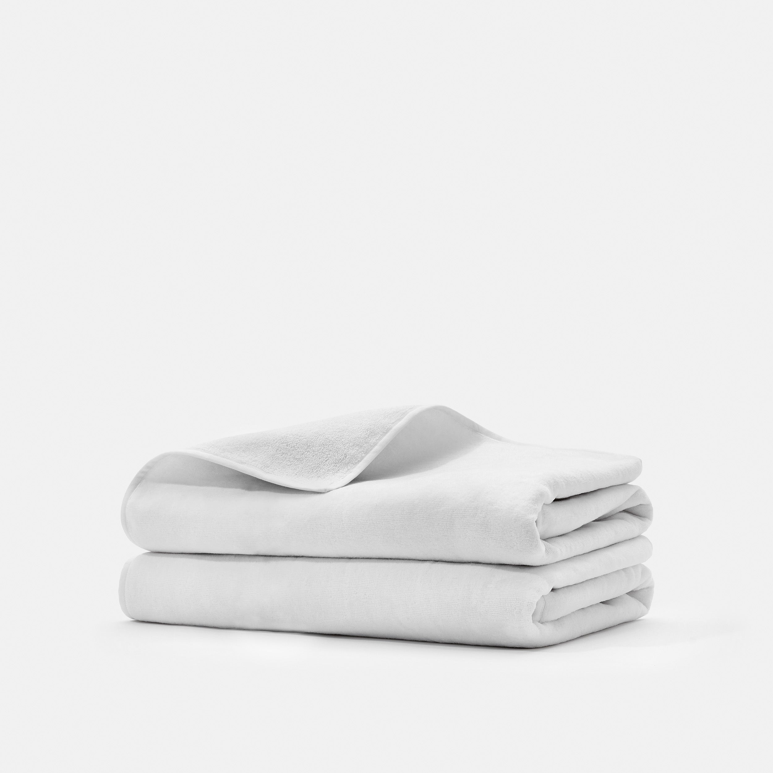 Beach House Terry / Bath Towels 30” x 56” / PROSSIONI® White